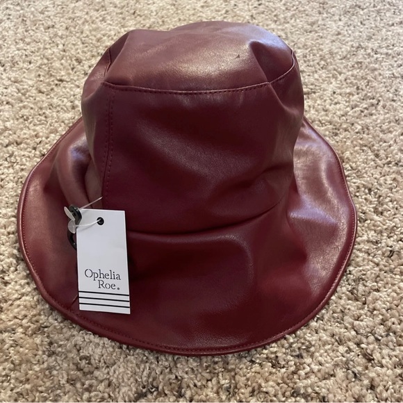 Burgundy faux leather bucket hat - Picture 3 of 6